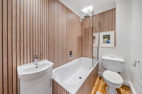 1 bedroom flat to rent, Victoria Rise, Clapham, SW4