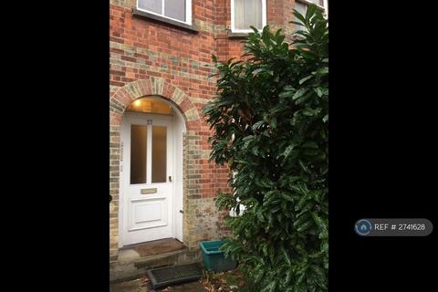 1 bedroom flat to rent, Lime Hill Road, Tunbridge Wells, TN1