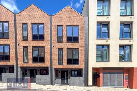 3 bedroom house to rent, New Hawkins Street, Bristol, BS2