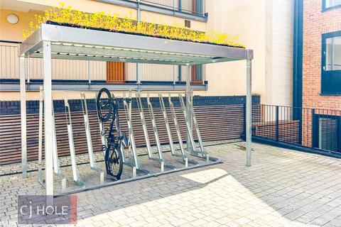 3 bedroom house to rent, New Hawkins Street, Bristol, BS2
