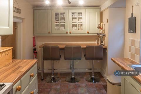 2 bedroom terraced house to rent, The Hill, Cromford, DE4