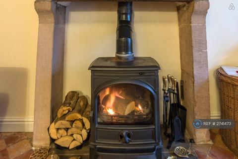 2 bedroom terraced house to rent, The Hill, Cromford, DE4