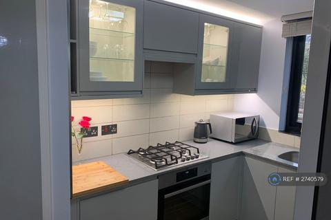 1 bedroom flat to rent, West Hampstead, London, NW6