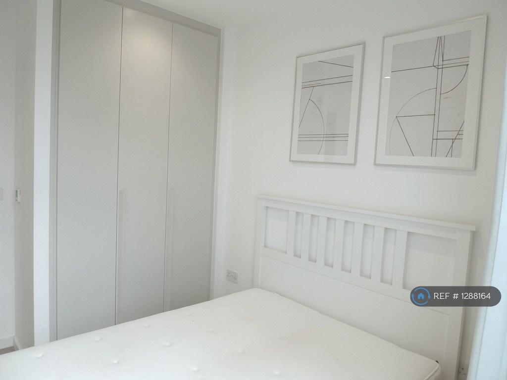Small Bedroom