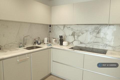2 bedroom flat to rent, Brandon House, London, SE1