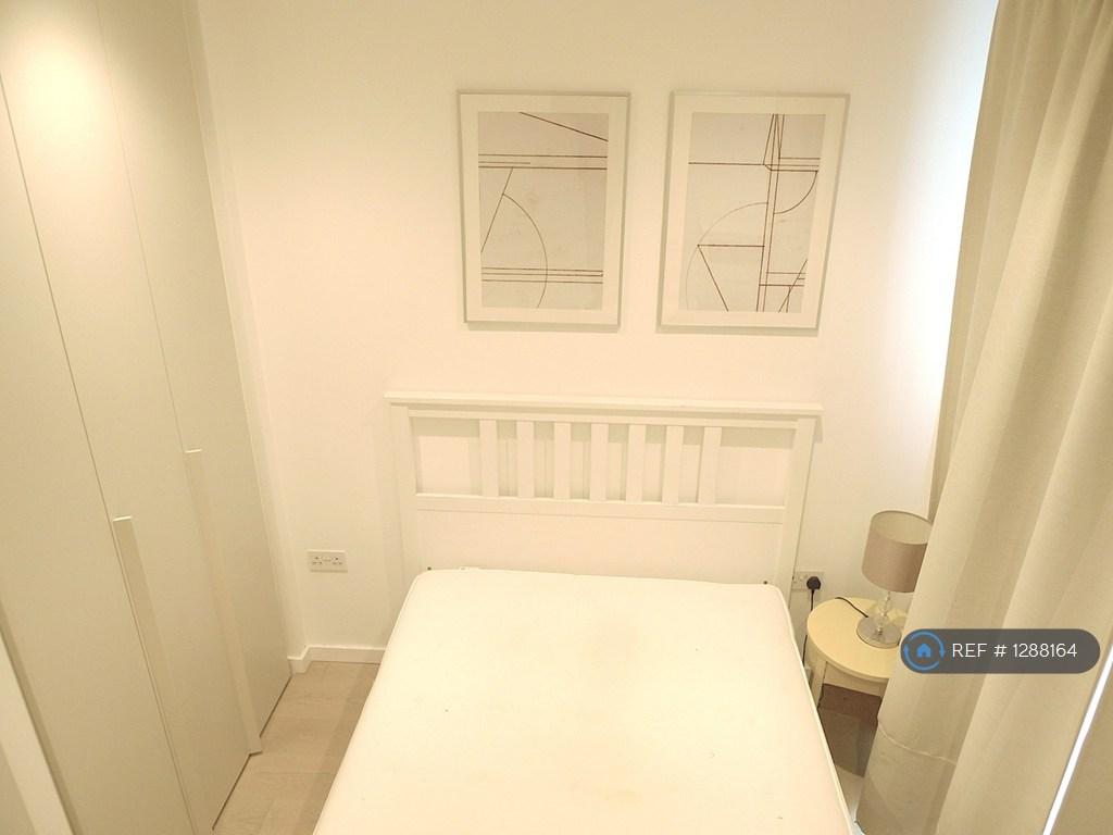 Small Bedroom