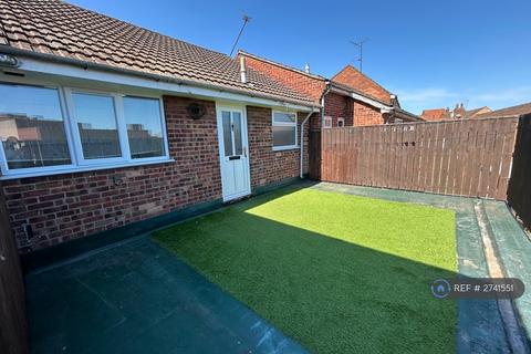 2 bedroom flat to rent, Welby Street, Grantham, NG31