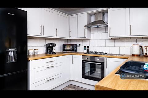 3 bedroom semi-detached house to rent, Mill Lane, Walney, Barrow-In-Furness, LA14