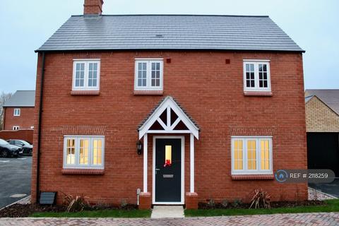 3 bedroom detached house to rent, Cumbria Close, Towcester, Northamptonshire, NN12