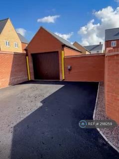 3 bedroom detached house to rent, Cumbria Close, Towcester, Northamptonshire, NN12