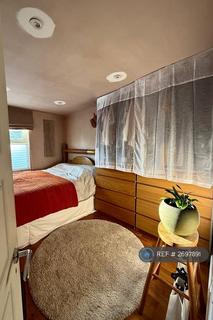 1 bedroom in a flat share to rent, London, London, SE22