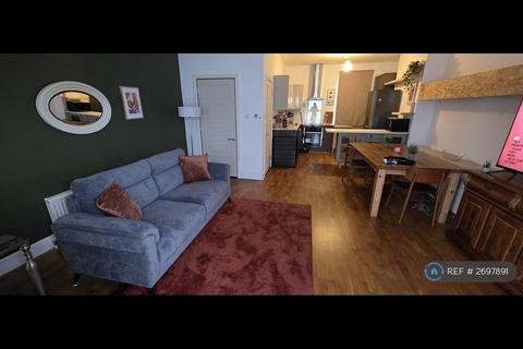 1 bedroom in a flat share to rent, London, London, SE22