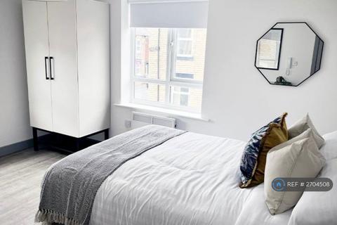 1 bedroom in a flat share to rent, Euston/Camden, London, NW1