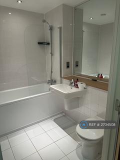 1 bedroom in a flat share to rent, Euston/Camden, London, NW1