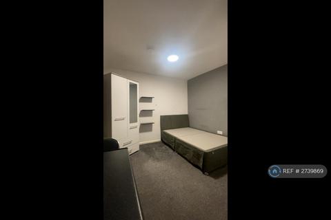 1 bedroom in a house share to rent, Mantlefield Road, Corby, NN18