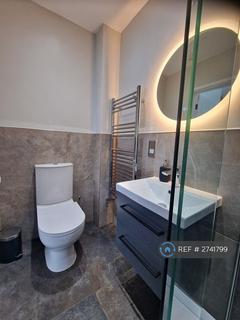 1 bedroom in a house share to rent, Laburnum Grove, Portsmouth, PO2