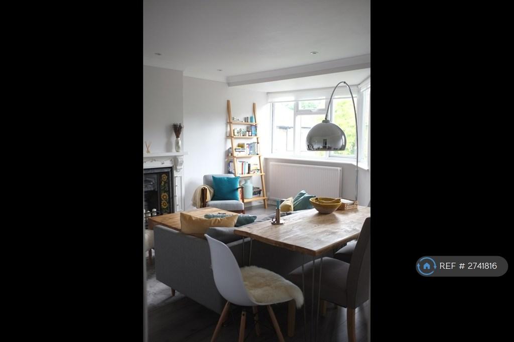 Living/Dining Room