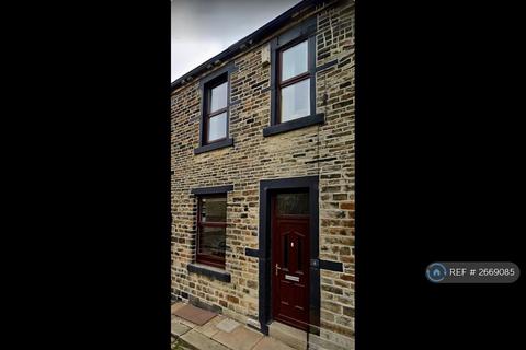 3 bedroom terraced house to rent, Brook Street, Oakenshaw, Bradford, BD12