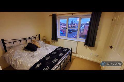 2 bedroom end of terrace house to rent, Denmark Street, Wokingham, RG40