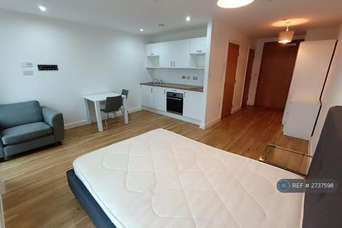 Studio to rent, Michigan Point Tower B, Salford, M50