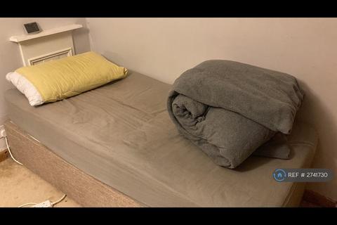 1 bedroom in a house share to rent, Leeds, Leeds, LS8