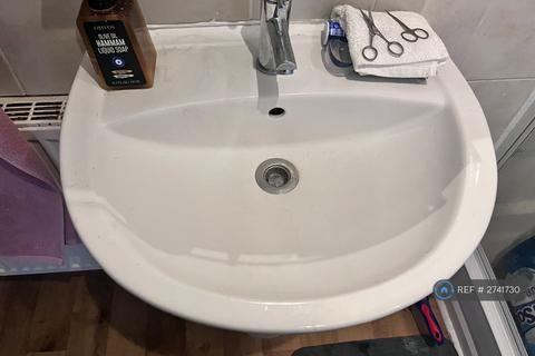 1 bedroom in a house share to rent, Leeds, Leeds, LS8