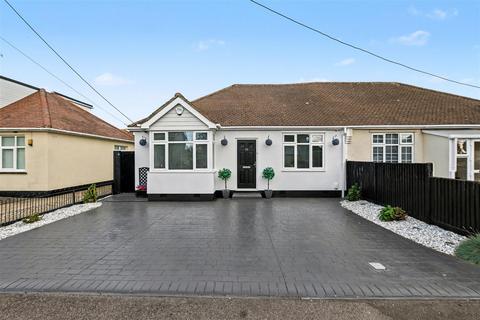 3 bedroom semi-detached bungalow for sale, Leigh Road, Canvey Island SS8
