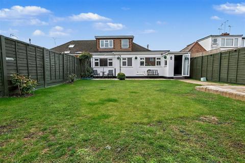 3 bedroom semi-detached bungalow for sale, Leigh Road, Canvey Island SS8