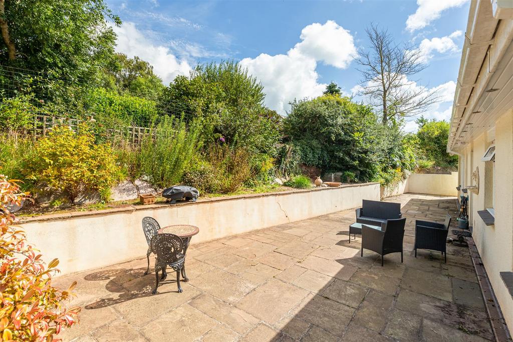 A21 - Amberley, Stokenham - 230807.jpg