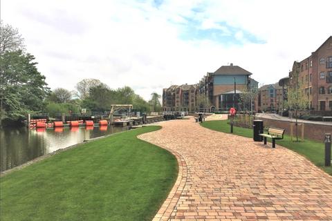 2 bedroom flat for sale, Cannons, Tonbridge TN9