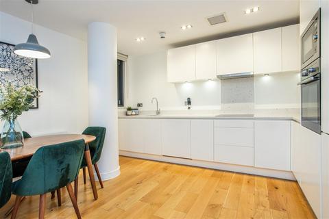 2 bedroom flat for sale, Cadmium Square, Bethnal Green, E2