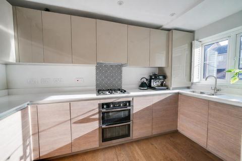 3 bedroom terraced house for sale, Cornmill Mews, Leighton Buzzard