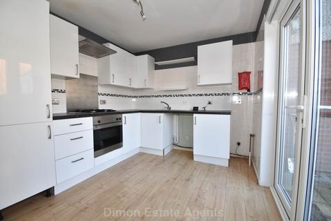 2 bedroom terraced house for sale, Osprey Gardens, Lee On The Solent