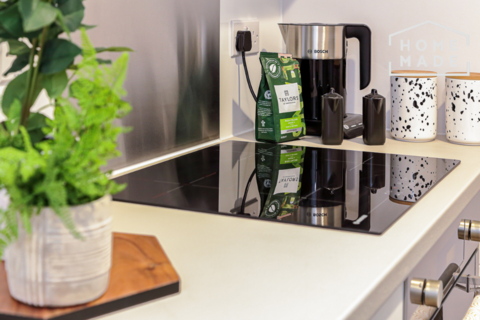 Studio to rent, Aston Place, B1