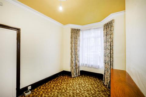 3 bedroom house for sale, Odessa Road, Forest Gate