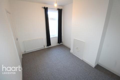 2 bedroom terraced house to rent, Windermere Street, Leicester