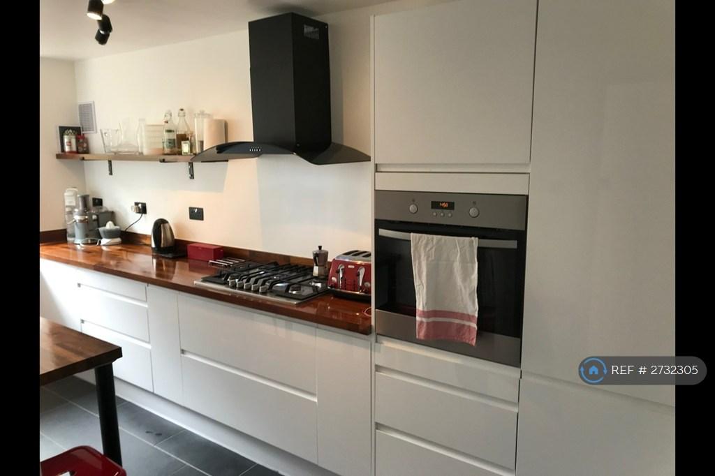 Kitchen 2