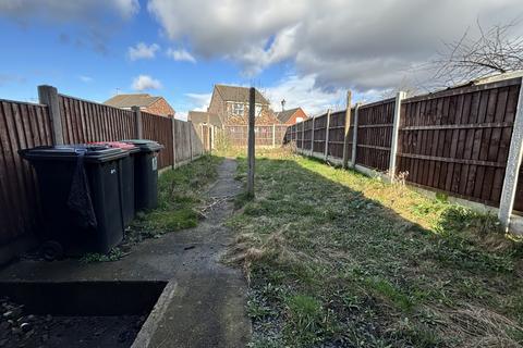 3 bedroom semi-detached house to rent, Cyril Avenue, Stapleford, Nottingham, Nottinghamshire, NG9