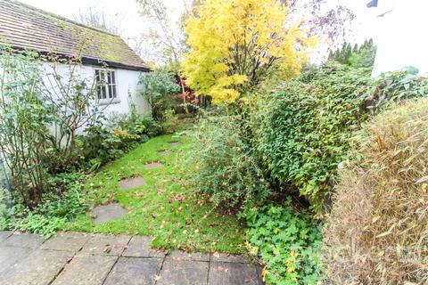 undefined, Ravenswood Avenue, Tunbridge Wells, TN2