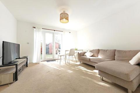 2 bedroom house for sale, Puffin Way, Reading