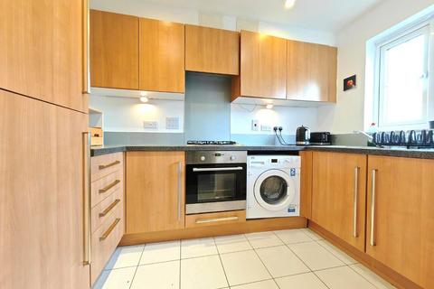 2 bedroom house for sale, Puffin Way, Reading