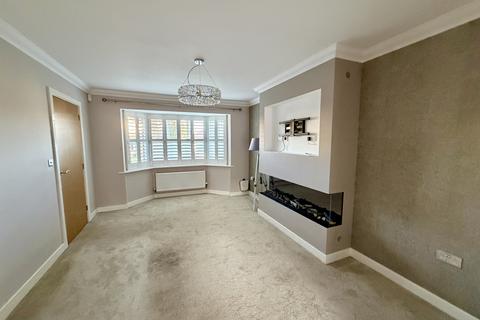 4 bedroom detached house for sale, Jubilee Gardens, Staining FY3