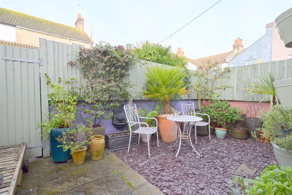Rear Courtyard