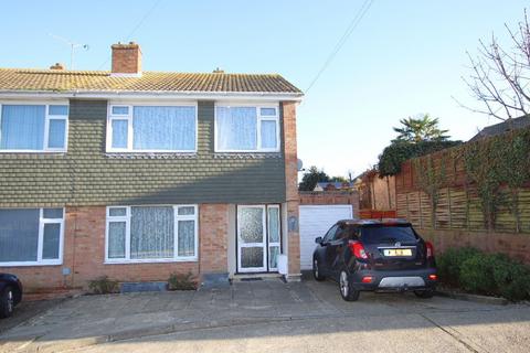 Clacton on Sea, CO15