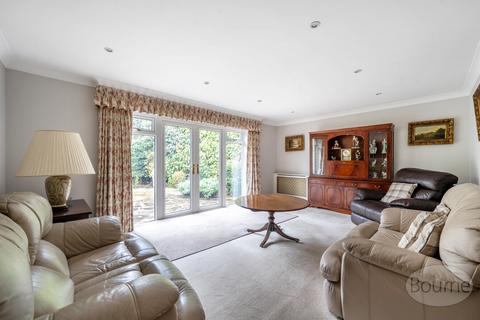 undefined, Ravenswood Close, Cobham, Surrey, Surrey, KT11