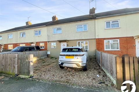 3 bedroom terraced house to rent, Middletune Avenue, Sittingbourne, Kent, ME10