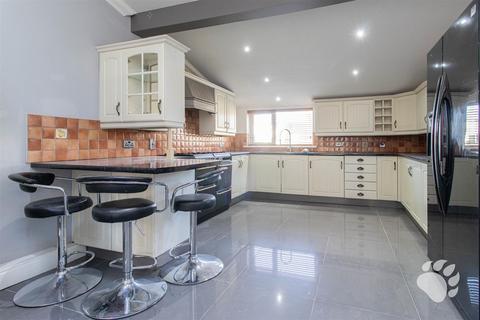undefined, Longwick, Basildon SS16