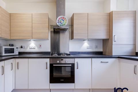 undefined, Ellis Avenue, Dagenham