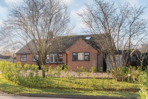 4 bedroom detached house for sale, Horseshoe Close, Cheddington, Buckinghamshire LU7