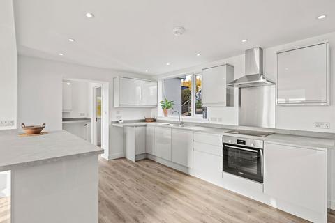 3 bedroom semi-detached house for sale, Meadow View, Swansea SA2